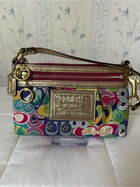 Coach Poppy Pop Art Wristlet with Gold Trim